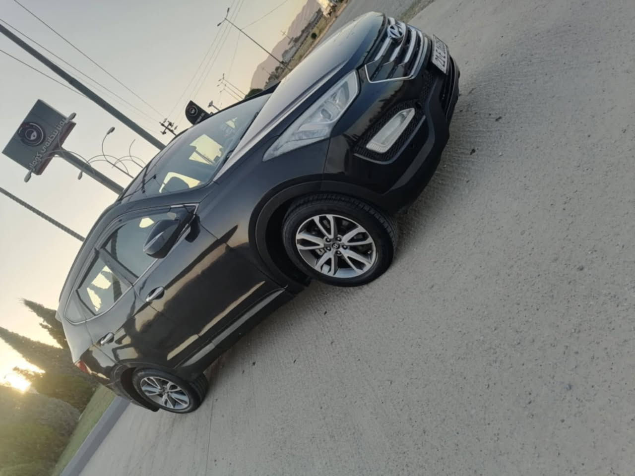 السلام عليكم سنتافي ٢٠١٣ خليجي رقم شمالي السياره محزمه خليجيه بانوراما تبريد ٣ قطع اشاير مري كشافات تحكم ستيرن مكينه ٤ اسلندر سبورت السياره رايده ب ١١٥ وبيه مجال للشراي ***********
