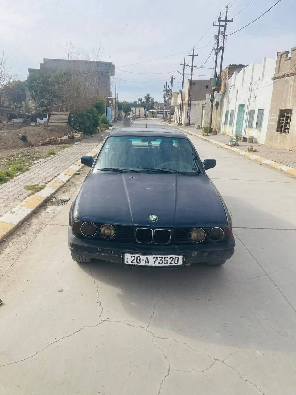 للبيع BMW 525 موديل 1991 رقم انكليزي جديد ديالى مكينه vvt-i عنوان ديالى خانقين السعر 30 وبيه مجال رقم الهاتف ***********

