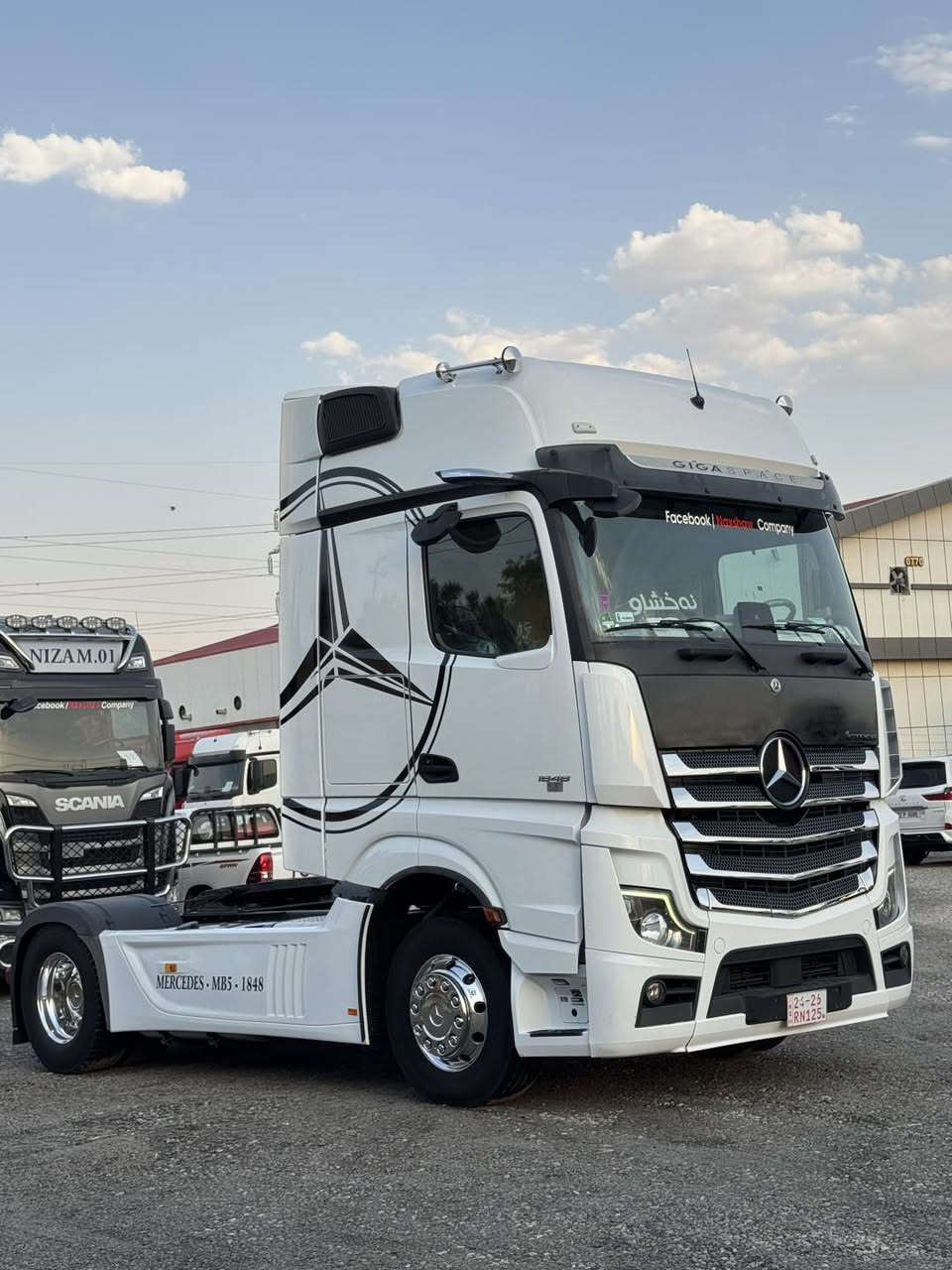 Company_Naxshaw01 - سياره جديد كارتون 📦

     تـجـارات & شـاحـيـنـات 

نـــوع :ACTROS 1848 - MB5 سقف عالي 📦

مـوديل: 2020

حـجـم : 1848 - MB5

مـواصـفـات:  تبريد  هاف 

صلاجه كاميره حساس 

كاسحه سبايدر هورن ويل 

كروم دبل منامي دبل تانكي 

گـيـر: ئو تو ماتيك 

كـاتـي : دخول جديد

سـعـر:560$ ورقه دولار 

العـنـوان:اربيل قوشتبه 

معرض نـه خشـاو 

***********نـيـزام / ابـو محمد واتساب 

***********نــيـزام / 

ابـو محمد واتساب

الموقع معرض نه خشاو ✌🏻
https://maps.google.com/?q=36.028069,44.0375
