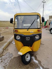 تكتك للبيع نضيفه موديل 21شهر 9 اوراق تكتك ليموني السعر 6500وبيه مجال07...