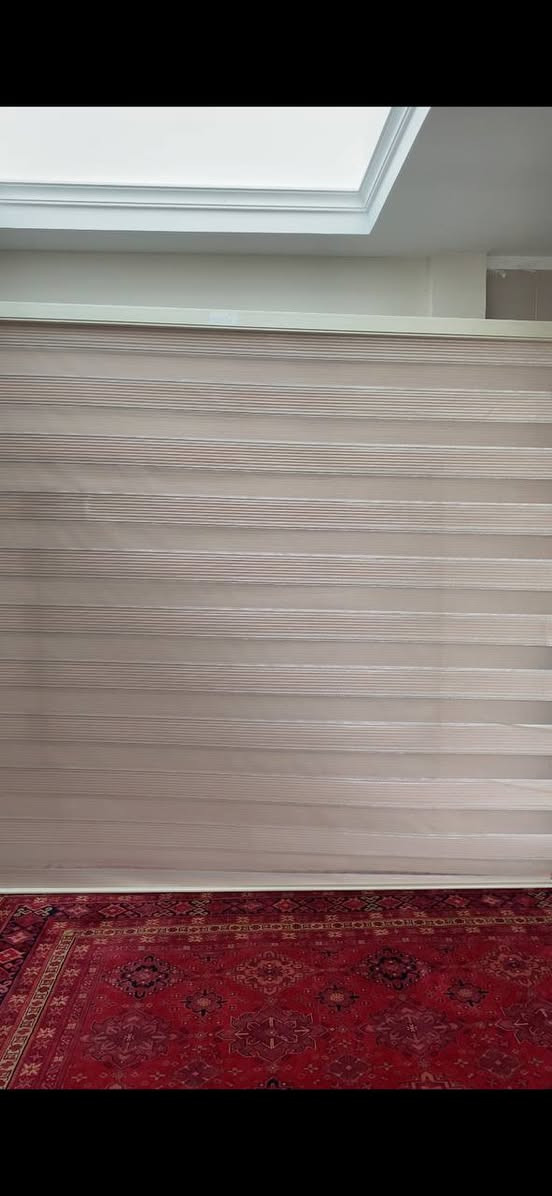 پەردەکان هەڕاج کران 20 هەزار
15 هەزار  20  بۆ 15 یان تیایە
6 پەردە  پانزە  بیست   و 10 شی تیدایە
***********
