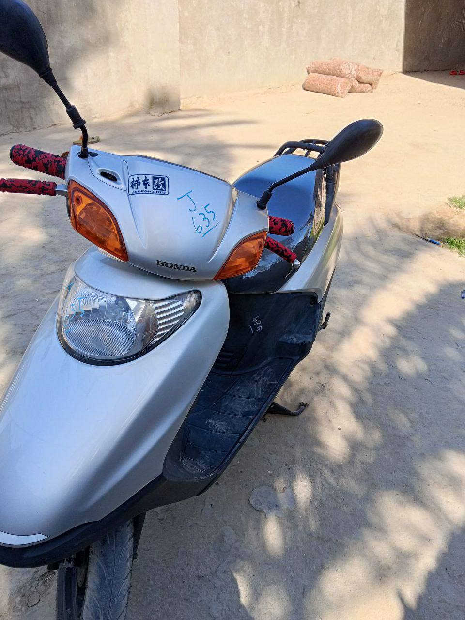للبيع دراجه سبيسي مكفوله كفاله عامه السعر مليون 250وبيه مجال الشراي الاتصال على الرقم ***********
