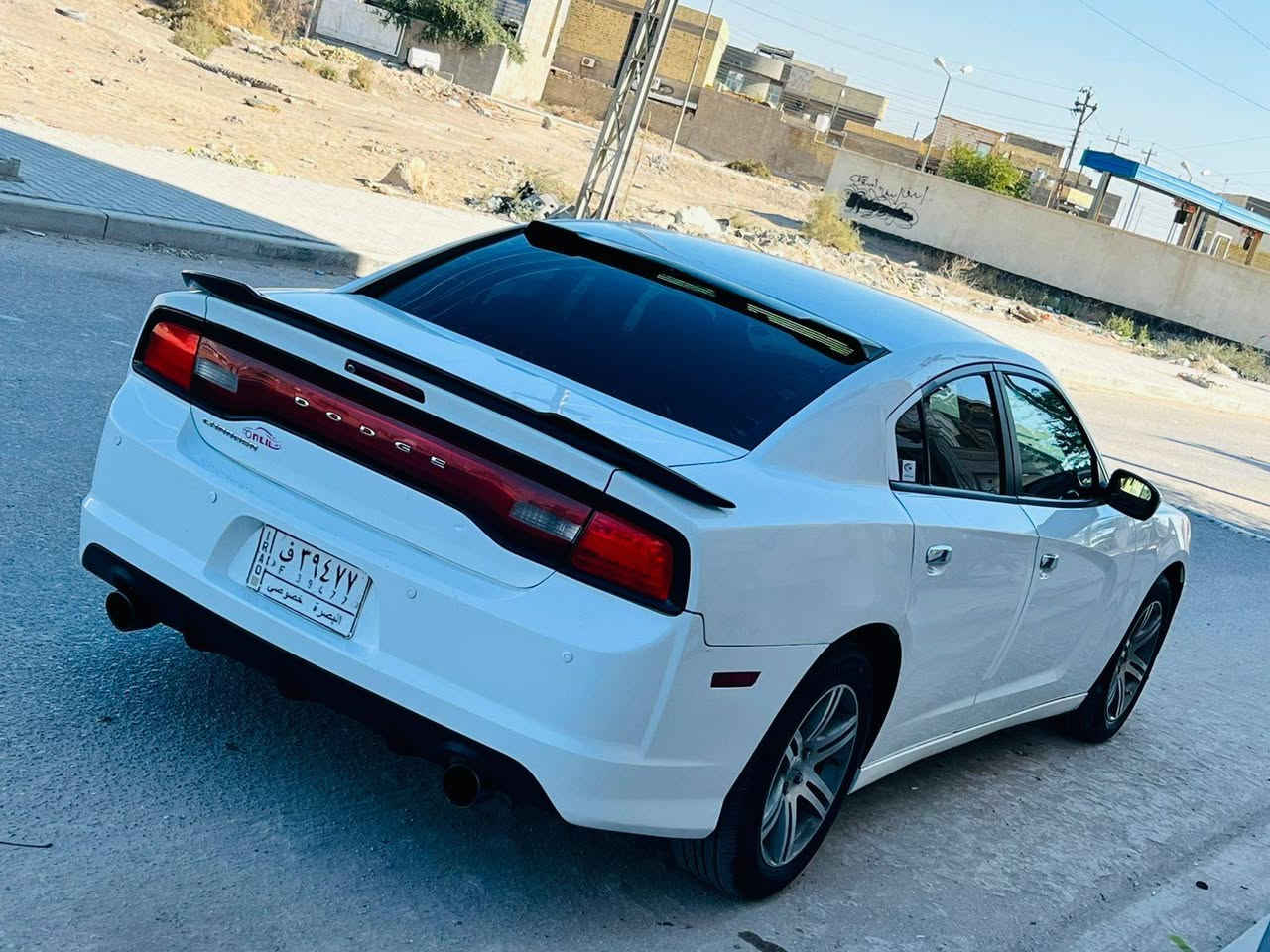 *********** او *********** سلام وعليكم البيع جارجر مديل 2014 أصل رقم بصره مشروع وطني تحويل مباشر مكينه 3600 وارد كندي شاصي الغد ايرباكات كفاله كلها سياره جاهزه من كلشي كفاله من ضربه وصبغ عدا قطعه وحده فقذ بيها صبغ هلال خلفي فقط باقيها جاهزه سياره حلا ه من صوره بهواي تجي وشوف ويل خليجي تخم تاير ابو ورده لايت زنون خرفتها شرط كارتون سياره ستعمال شخصي سياره مال بيت مكاني بصره قظاء آلمدينه سعر 147 بيها مجال بصيط والي يشوف سعر هواي يدعينه بل الرزق ورزق الجميع نشالله
