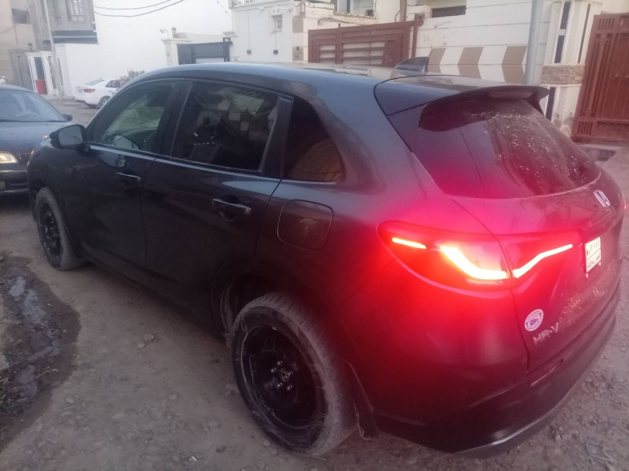 هوندا  HR
موديل 23 
فول مواصفات 
السعر 155$ وبيها مجال 
للاستفسار***********
