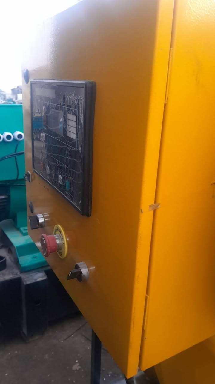 دايو دوزان 6سلندر توليد 300kva بم كهربائي اتصال ***********
***********
