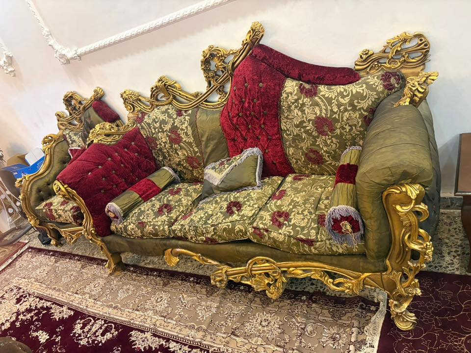 مكلف بالنشر الاسعار مناسبه التواصل ويه هالرقم للاستفسار وبي واتساب ***********
بغداد حي الجوادين
تخم ملكي 10 مقاعد 
بوفية صاج
