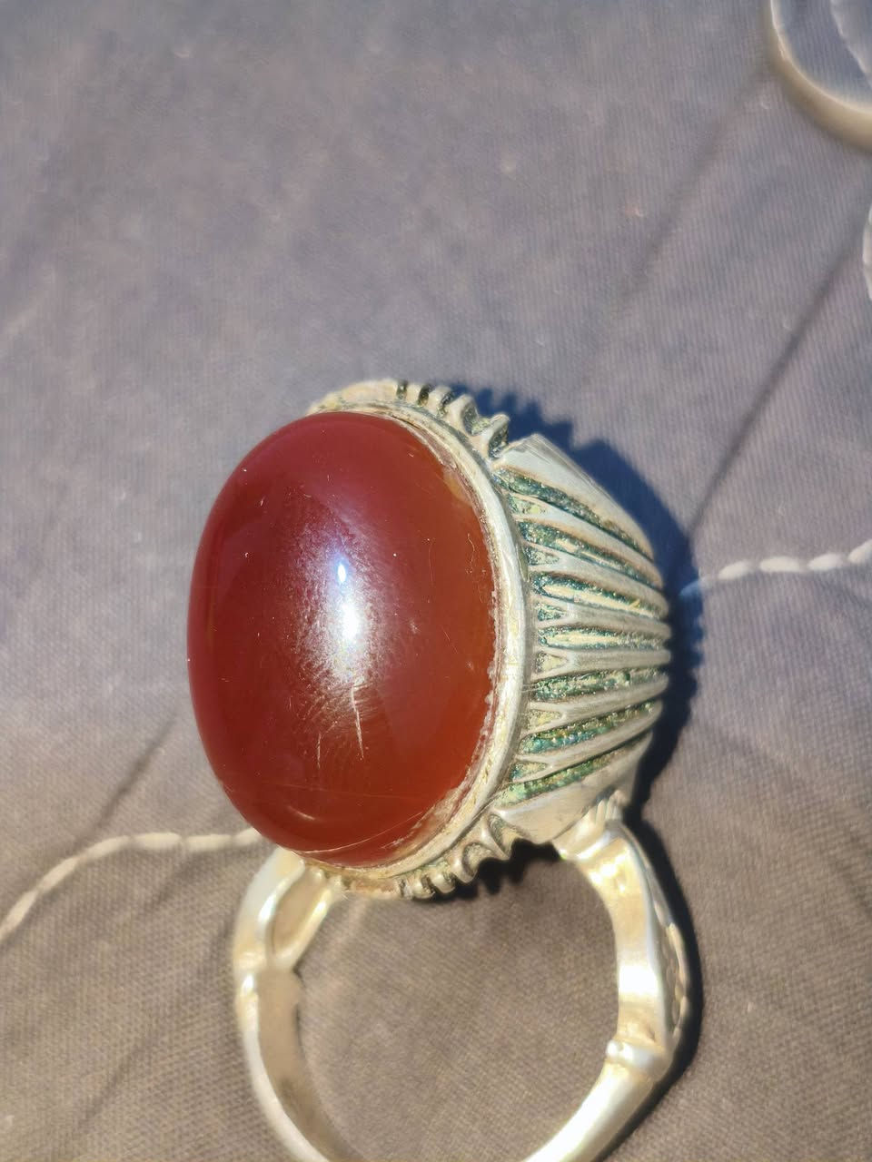 عقيق يماني صياغه قديمه وزنه 18غرام للبيع سعر 60


**إذا كنت صاحب هذا الإعلان وتريد حذفه لأي سبب، رجاءا أرسل رسالة إلى الدعم الفني**