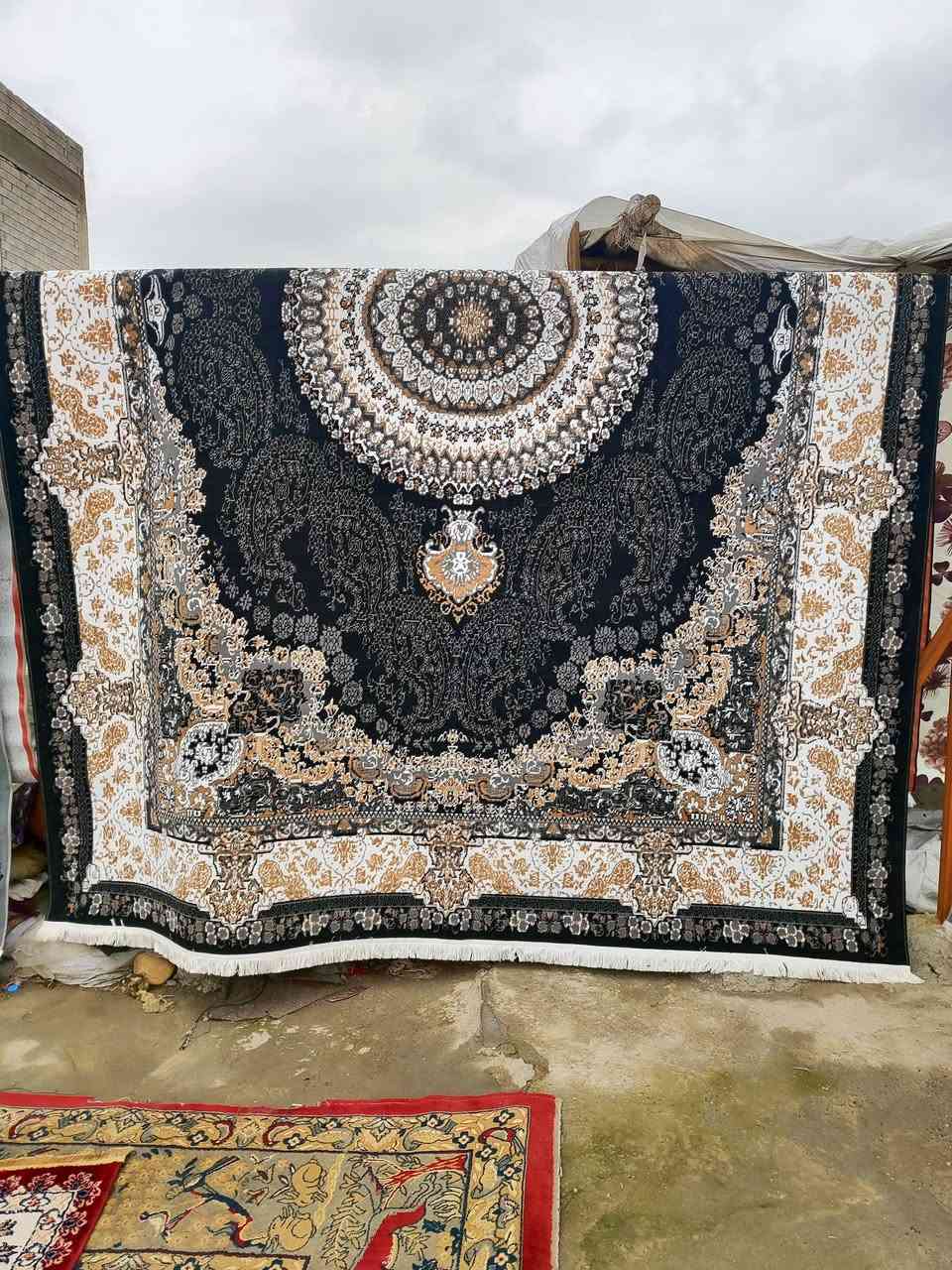 محافير ايراني كاشان قياس القطعه 3×4
سعر القطعه 70 وتوصل مجاني داخل الموصل عنواني باب شمس محل حكم السيد لتواصل خاص او *********** او *********** واتساب هم متوفر
