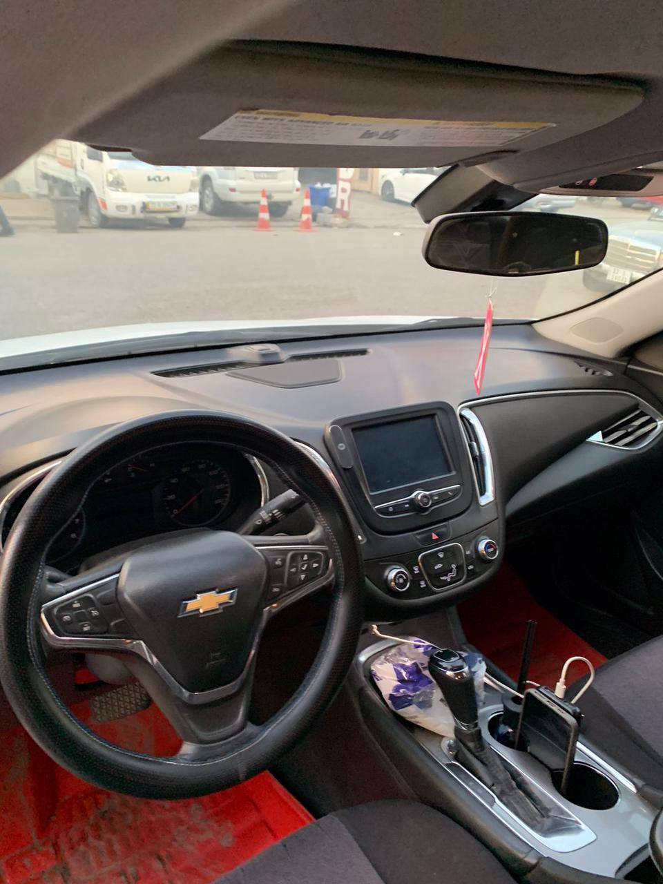 سلام عليكم
للبيع k5 كي فايف جيتي لاين فول مواصفات مديل2021رقم اربيل بسم شركه   سياره لون مميز /سمنتي /بنوراما 
 السياره كفاله من الصبغ بيهه بارد بس 
سياره موصفات GT LINE فول
رادار امامي + قياده ذاتيه + تحديد مسار
 + كراسي كهربائ + تدفئه بل كشن
رادار جاني + اشاره بل مري + اربع وضعيات قياده
مكينه 1600 تيربو ✈️
سياره جديده بمعنه الكلمه 
السعر 178 بيهه مجال حق الجيه
العنوان الأنبار الفلوجه 
رقمي ***********
