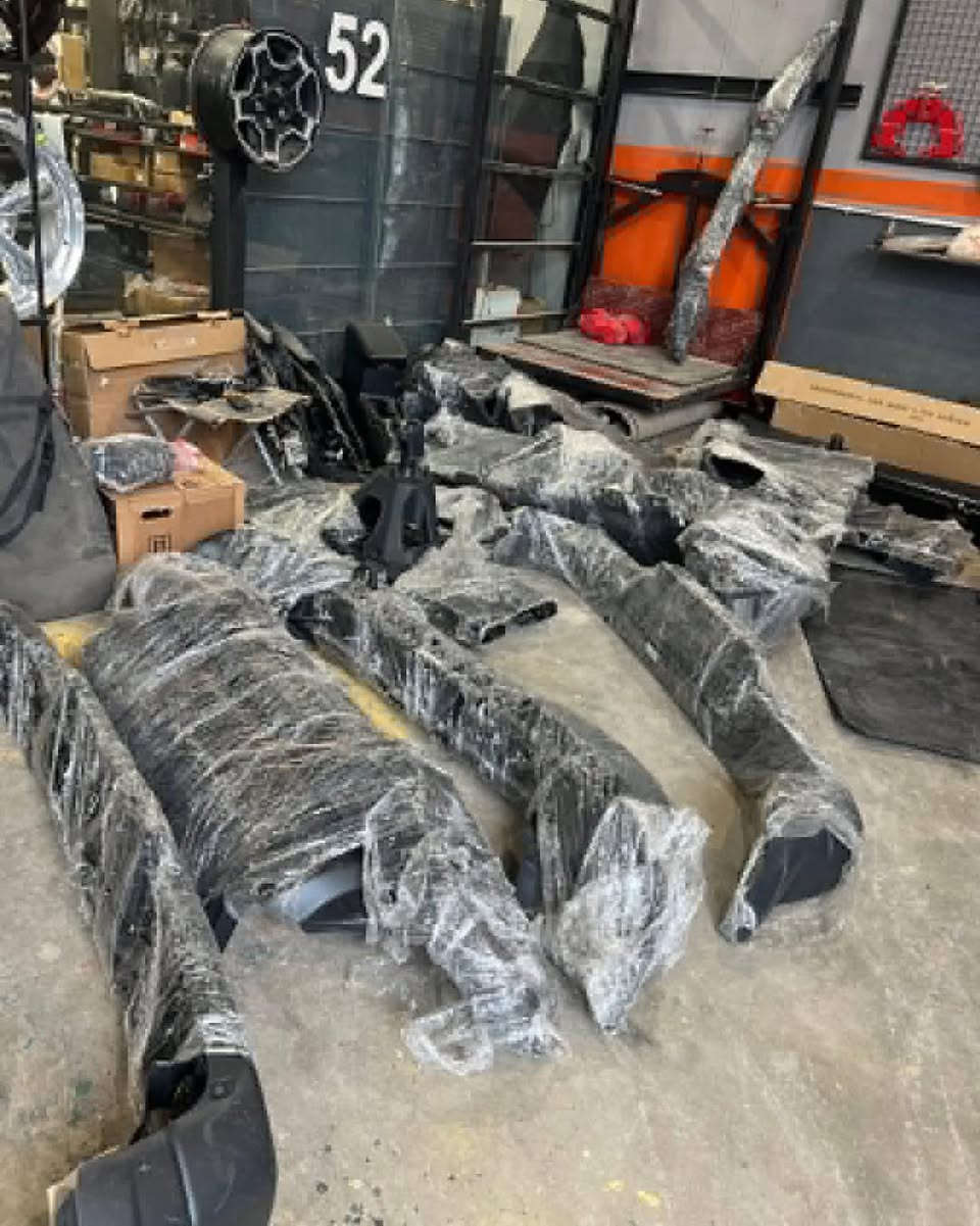 Ali accessories for off-road_House

‎اربيل صناعة شمالية 
‎گةياندنمان هةية بوو هةموو شوينيك  
‎تتوفر خدمة توصيل لكافة محافظات
‎للطلب و سعر 📩 
‎ للإستفسار :***********
***********
