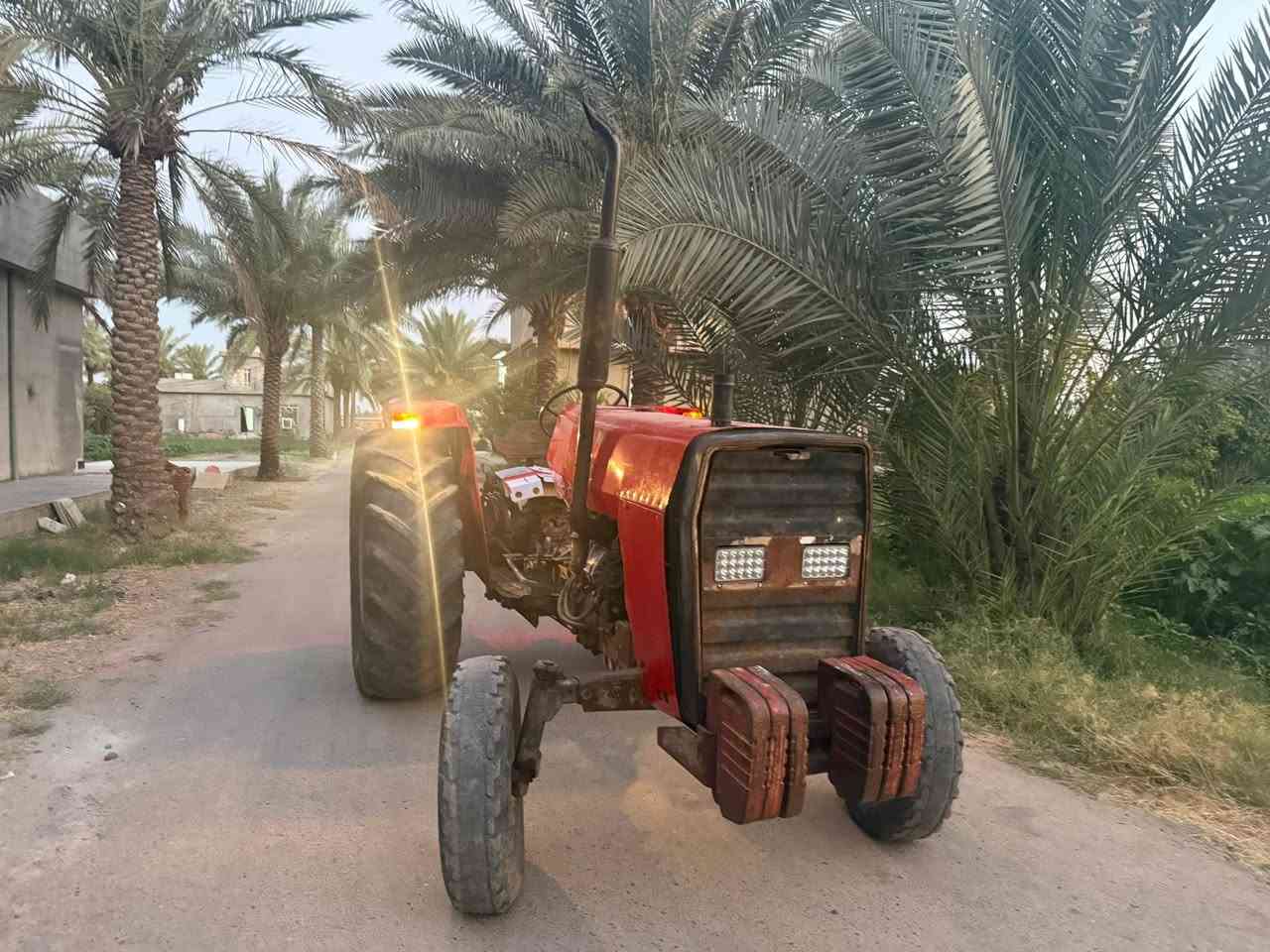 فوركسن إنكليزي موديل 81 جاهز كير محرك كهربائيات باتري جديد السعر 10 ملاين وبيه مجال ويرهم مراوس بكابوته العنوان سامراء. ناحيه المعتصم تلفون ***********
