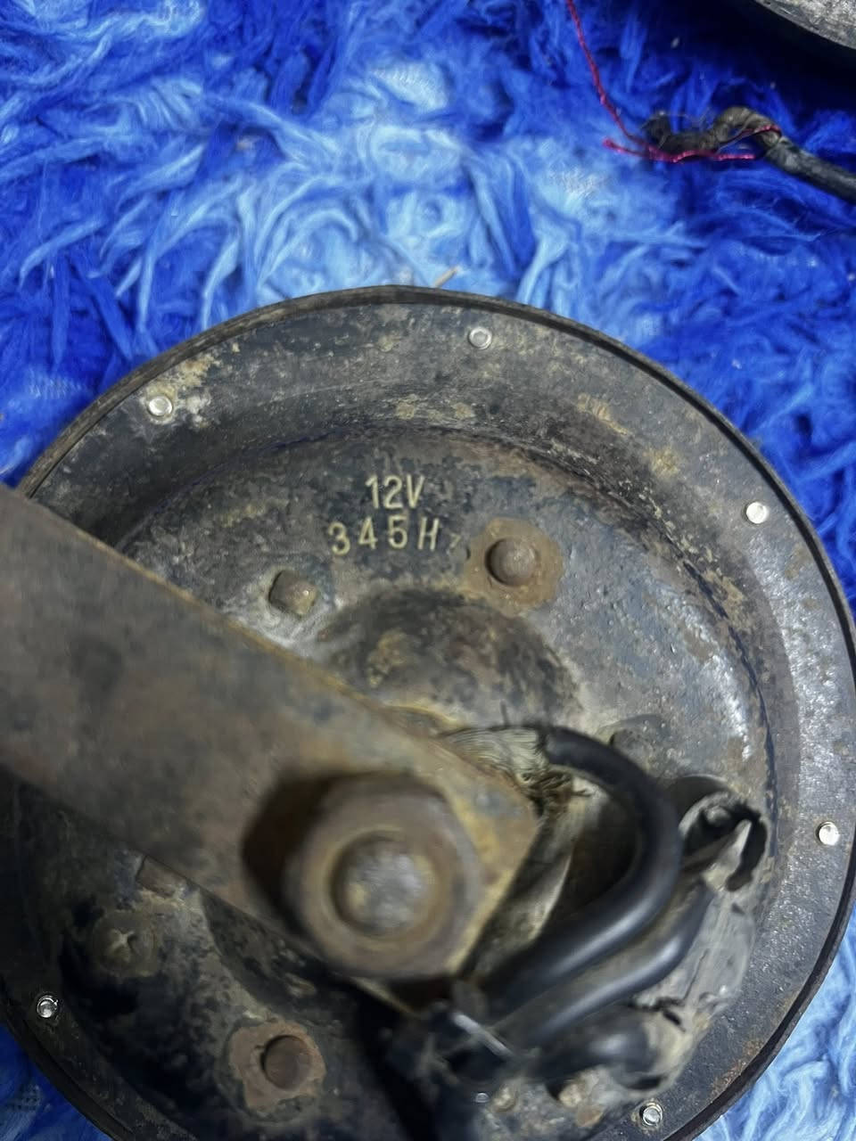 هورنات بوش اصلي تفحص يلا تاخذهن السعر 350 وبيهن مجال للشراي الاستفسار فقط واتساب ***********
