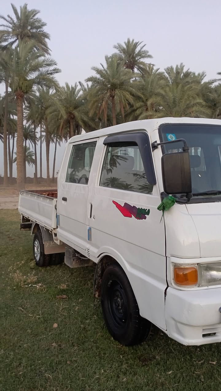 كيا بنكو مديل 96 رقم انكليزي بغداد سنويه باسمي تنفيذ سنه 2031 رقم شاصي ماملعوب بيه  واضح كير مكينه اكسن كفالاه صارله 3 شهر من صاعده هزه مشروع وطني تحويل شوكت متريد تخمم تاير جديد تغليف قماره سعر 55$ وبيها مجال 
رقم تلفون ***********مكاني الحمزه الغربي باتري جديد سياره جاهزه
