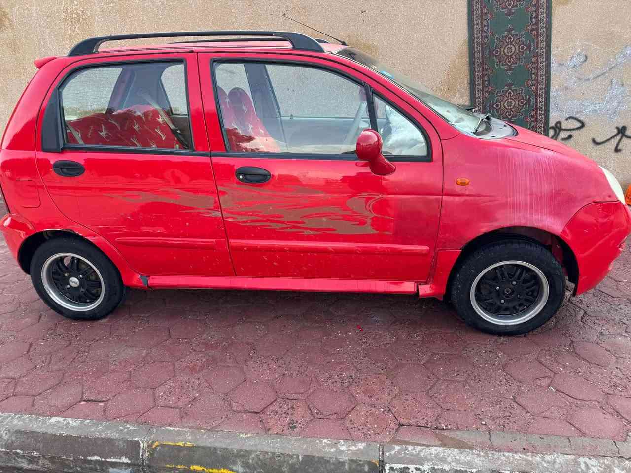 كيوكيو موديل 12 رقم واسط 
كير اوتوماتيك 
كير محرك نظيفات 
صدر جديد 
سياره جاهزه 
مكان السياره بالكوت
السعر 28 
*********** دهل اوران, واسط
