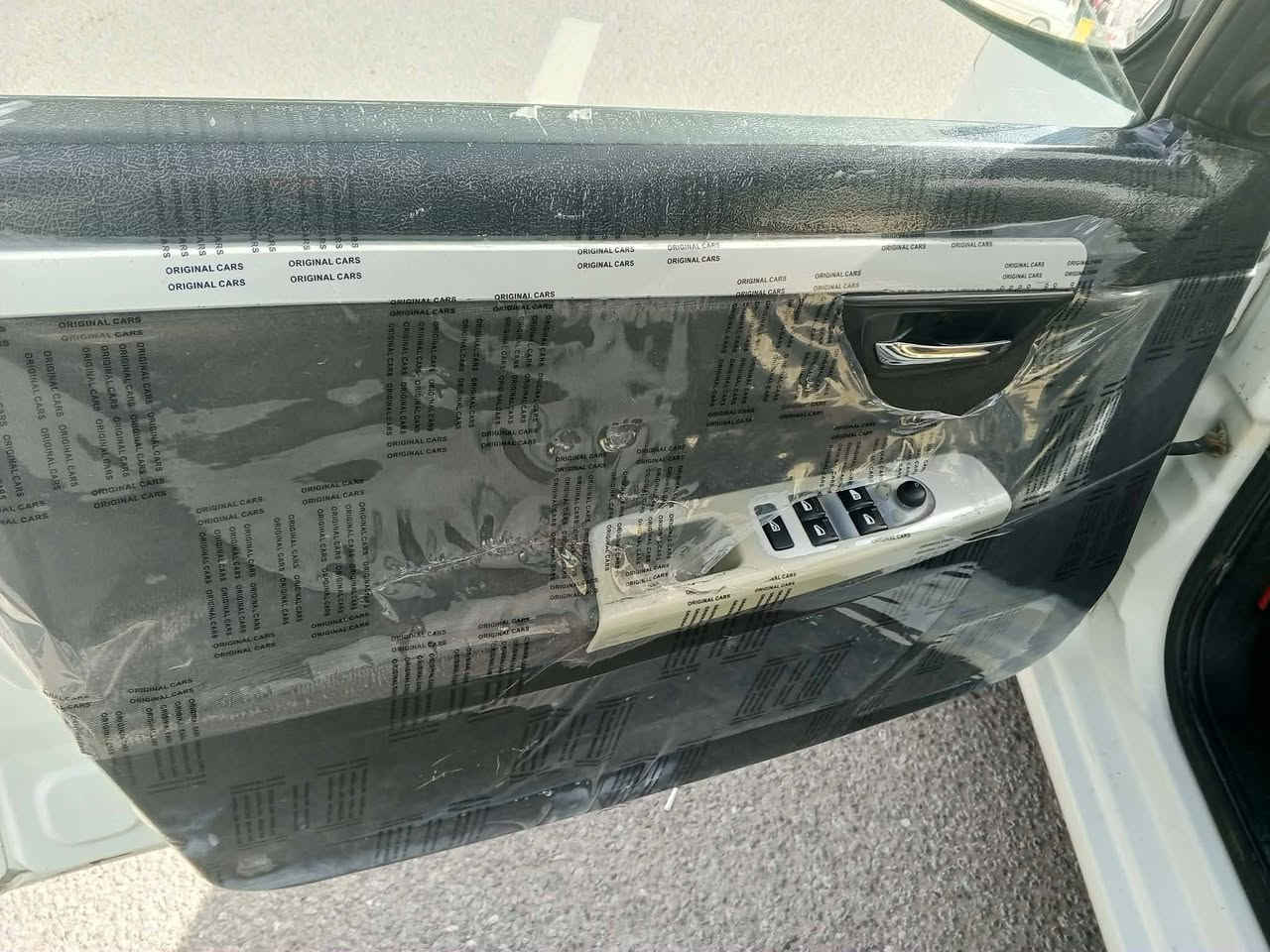 سلام عليكم سمند سورن موديل 12 رقم نجف نكليزي 
مكفولة سياره كفاله عامه لاصبغ ولا فتح ولا شد
مكينه وكير وحداديه وتبريد كلها شغال كهربائيات كلها شغاله حلوا سياره وجاهزه عارضيه ب45 وبيه مجال ***********
