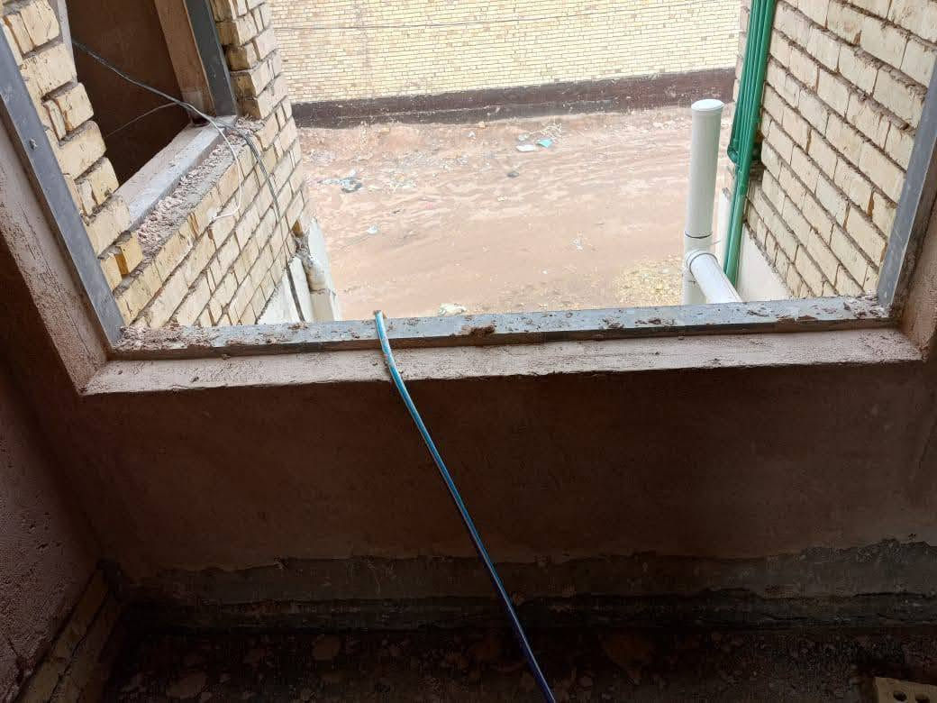 خلفه لباخ متفرغ سمنت جص مصاطر تصفير درجه اولى الزمه علمتر ومقطوعه 
مصداقيه بلعمل وملتزم ‏‪***********‬‏
