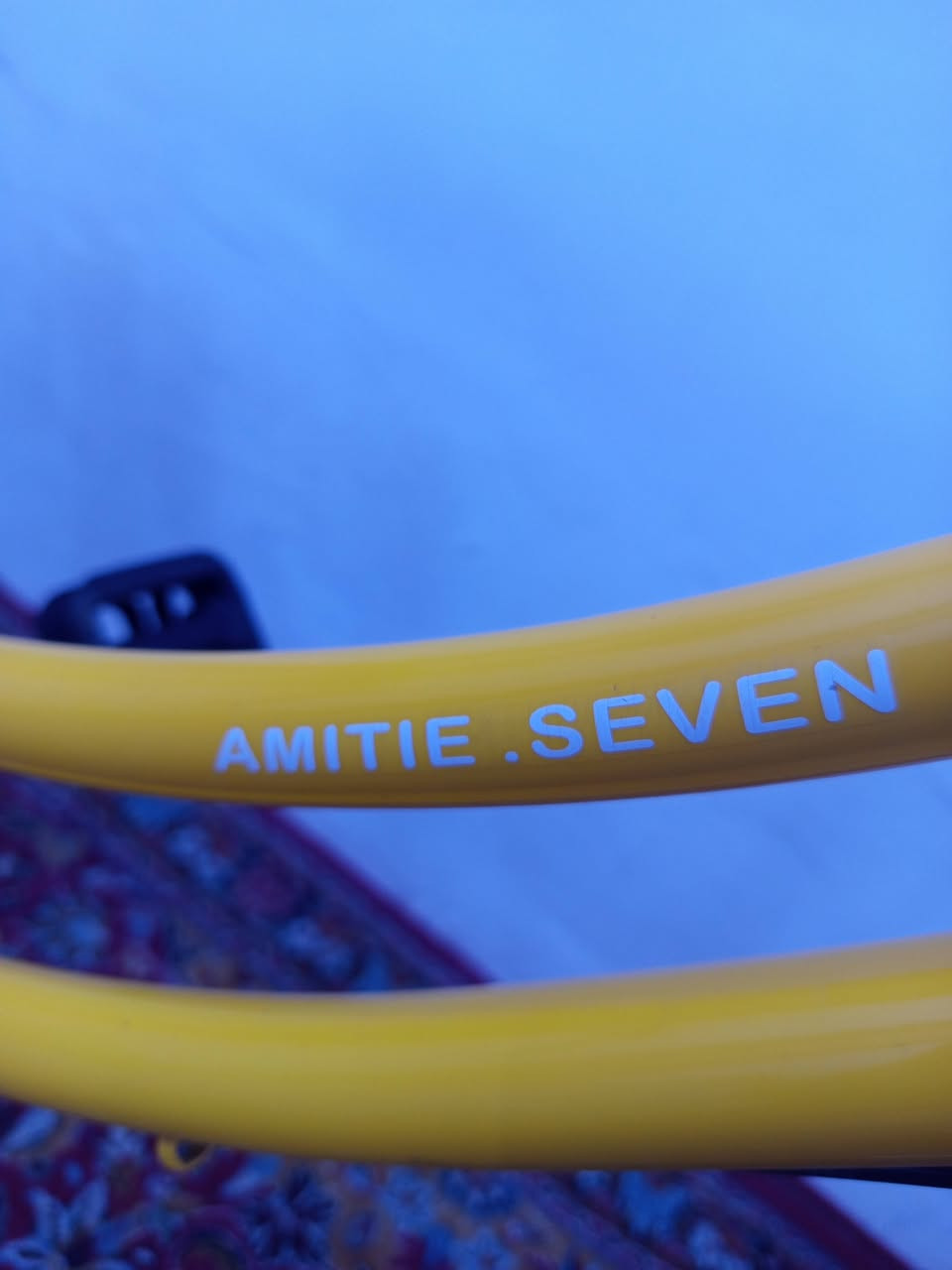 سلام عليكم بايسكل للبيع حجم 26 نضافه حلوه شركه حرف واحد A مداكر نضيفه و بريك كدام. بايسكل موديل (2021) بس الويلات موديل (2023).. مجمبز و حربي...... لمو شراي لا يلطش... بايسكل تره حلو نضيف..... السعر 135 بي مجال قليل للشراي فقط رقم الواتساب خاص...      

***********
