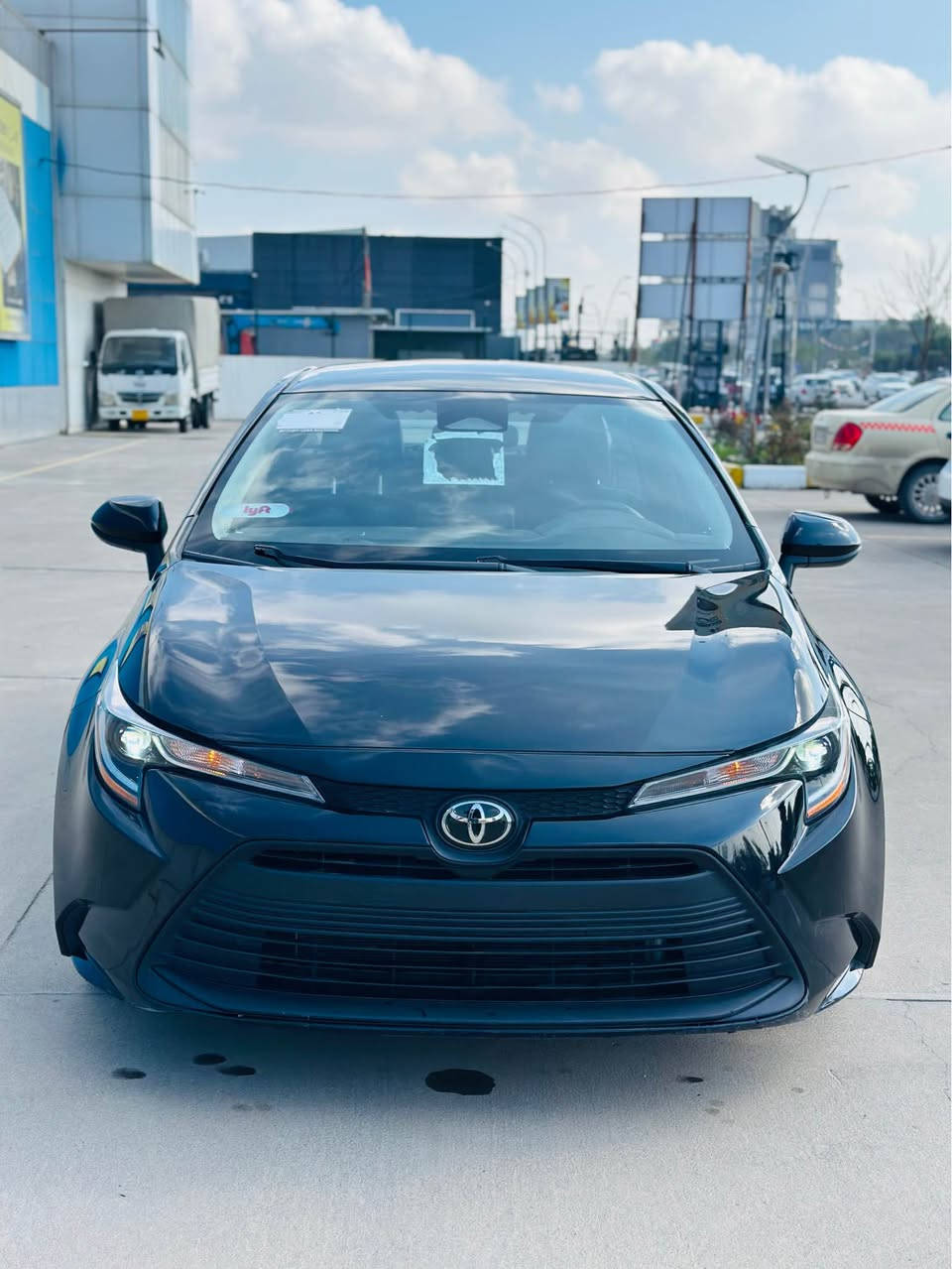 TOYOTA corolla 2024

تويوتا كرولا ٢٠٢٤   

السعر 138$ ورقه 

مواصفات LE
رادار امامي و جانبي 
خط مسار 
حجر بيئه بلادي ( حجر صالنصه)
لايت زينون عالي ناصي
داخل لون مميز
بريك إلكتروني
فول تحكم ستيرن
شاشة كبير
نظام AUTO HOLD 

ضررها : بابين صبغ 
ايرباك بردة فقط  

مكان سيارة-اربيل - معرض اربيل كارس 

***********☎️ أربيل, العراق
