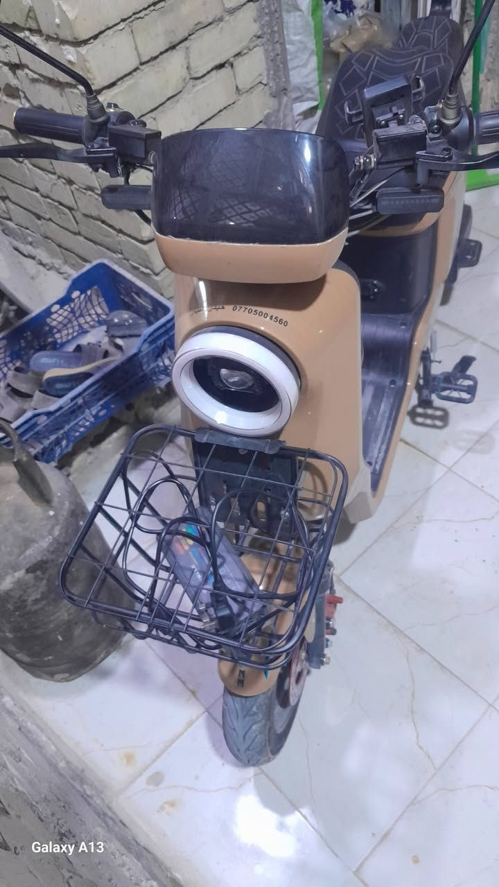 للبيع دراجه شحن مديل ٢٠٢٦ جديده استعمال ١٠ إيام لتواصل ***********
