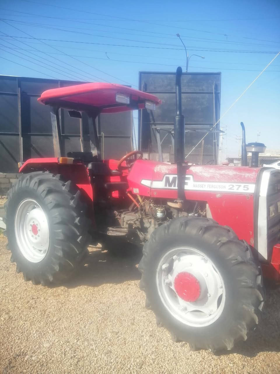 سلام عليكم تركتر فوركسن دبل اكسل بلادي محرك وكلشي نضيف بي مابي اي  شي شغل وطلع   حجم 275 رقم بغداد مكاني الانبار   لتواصل  رقمي وما اقصر ويا جميع تحياتي ***********
