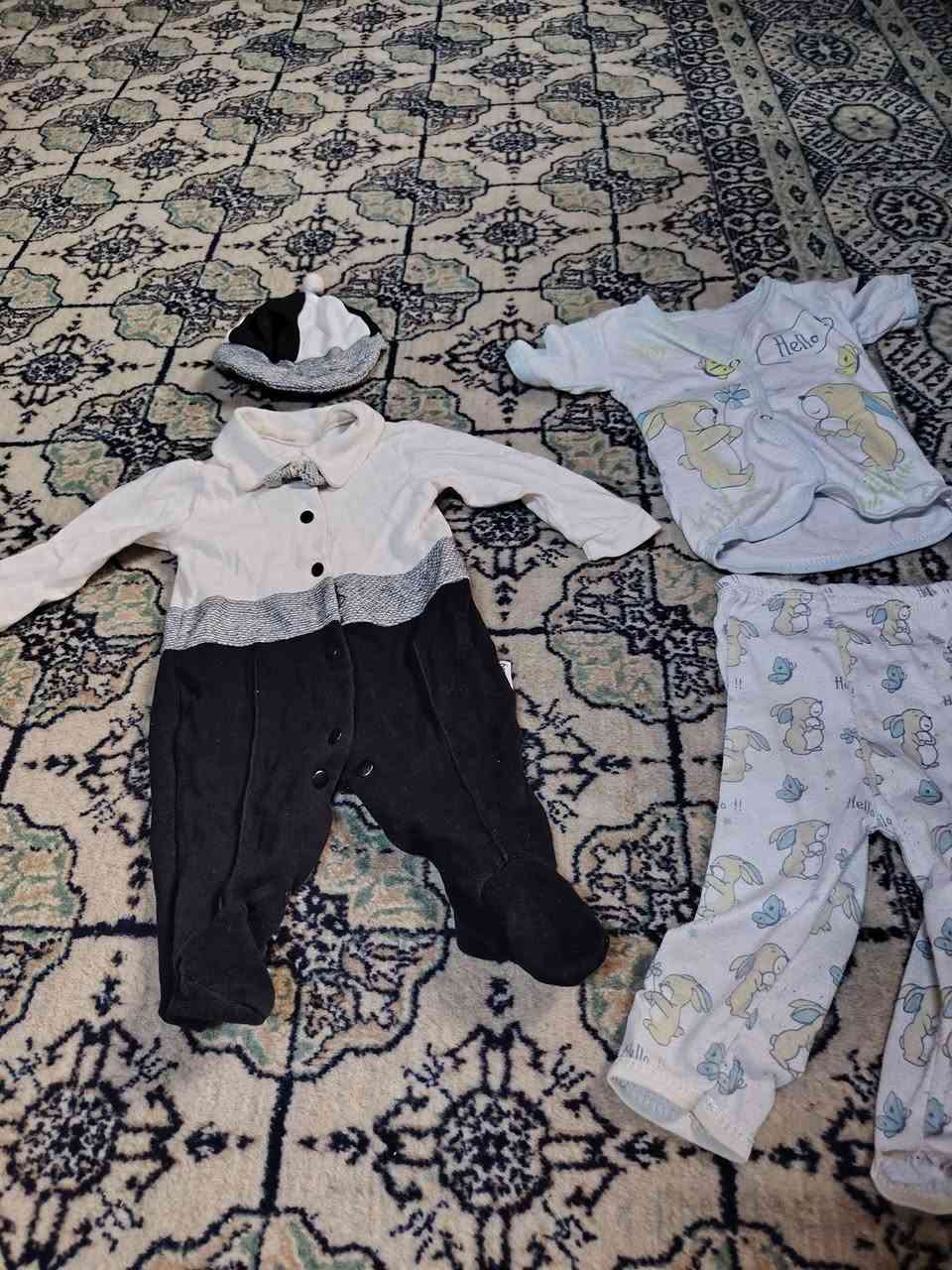 مجموعت مستلزمات وملابس حديث الولادة مستعمل نظيف كلهن ٢٥ مع التوصيل


**إذا كنت صاحب هذا الإعلان وتريد حذفه لأي سبب، رجاءا أرسل رسالة إلى الدعم الفني**
