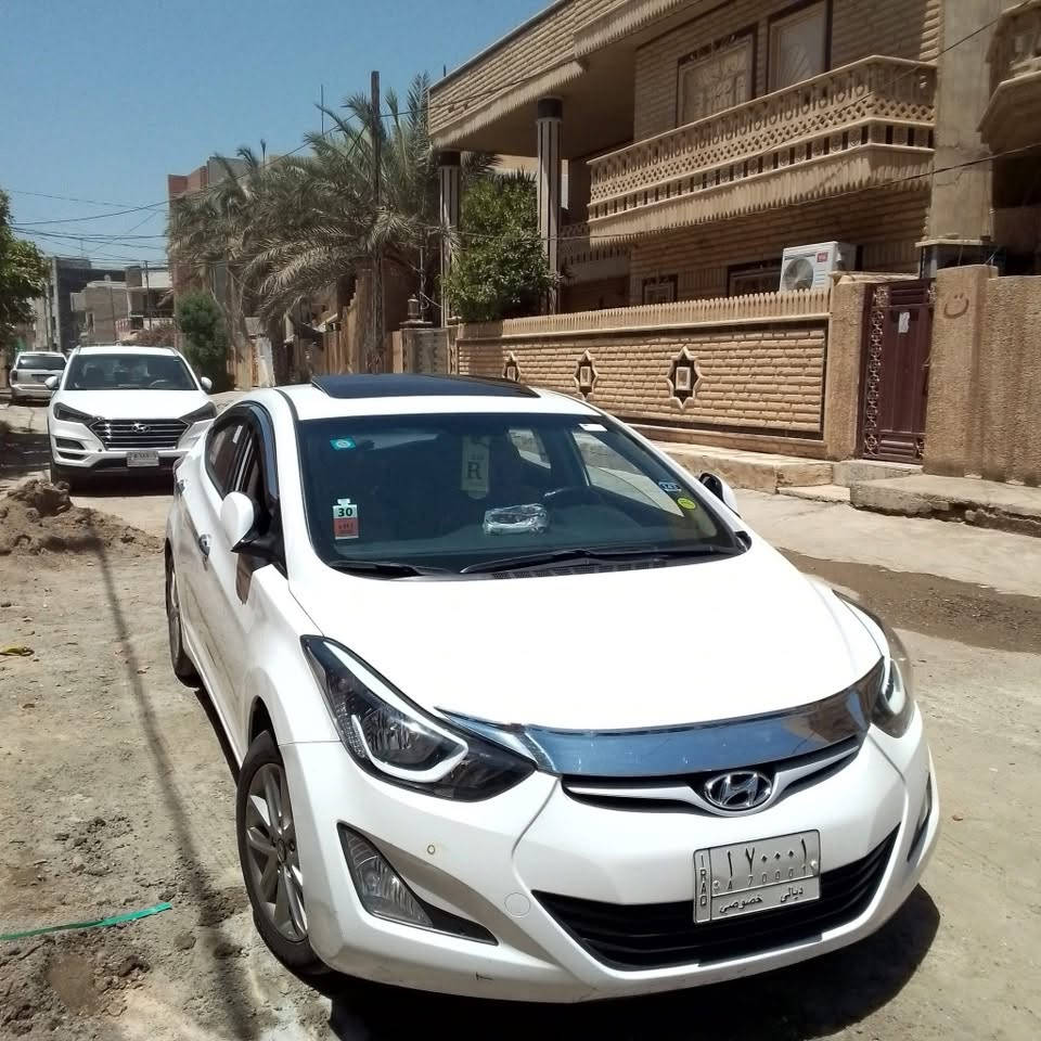 سلام عليكم
النترا موديل 2015

كفاله عامه من الصبغ والتبديل والبارد 

(خليجي)

فول مواصفات عدا البصمه 

فتحه سقف 

تحكم استيرن 

اشاير بلمري+ مري شفط 

شاشه تاب كامرة+ حساسات خلفيه 

يدات نيكل 

محرك 2000 دووش 

ماشيه 125 شرط دك جرس

السيارة جديدة بعدة حتى كتلوك الشركه بيها فول نضافه ونصبه 

محرك كير مكفولات جدد 

صدر جديد تخم تاير جدد 

رقم ديالى رقم مميز سنويه جديدة هزة جديدة 

مكان بغداد - ديالى سبب البيع ابني عنده عمليه ومستعجل على بيعتها

سعر 118 وبيها مجال بسيط  

***********
