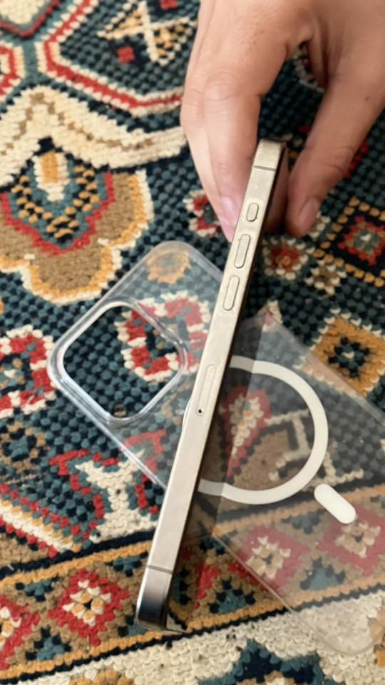 سلام عليكم ايفون ١٥ برو ماكس بطاريه ٩٠  ذاكره ٢٥٦نضيف كلش ما مفتوح شرط سعر ١٠٧٥ وبي مجال شويه


**إذا كنت صاحب هذا الإعلان وتريد حذفه لأي سبب، رجاءا أرسل رسالة إلى الدعم الفني**