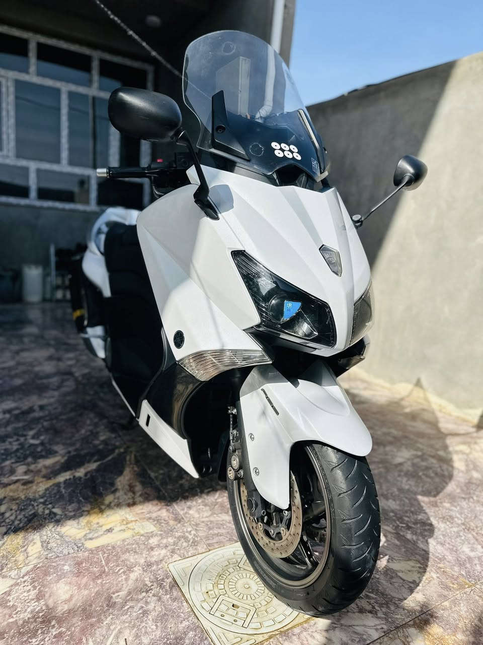 السلام عليكم تتوفر تي ماكس دراجه قبل فتره منزله من رمبه دراجه نفس ما موجوده بل صوره مكفوله من زلخ صور مزاده وياها أوراق مزاده موجوده دراجه ٣ سويجات مشي دراجه ٢٣ حقيقي   بعد ما يحتاج سولف صور تحجي دراجه رمبه 
للاستفسار خاص ماعدي فقط تصال وني خادم 
***********
