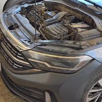 جانب من العمل اليوم الاحد 🤲 صيانة سيارات الزبائن 🇩🇪 شرط الشغل🔧 درجى او...