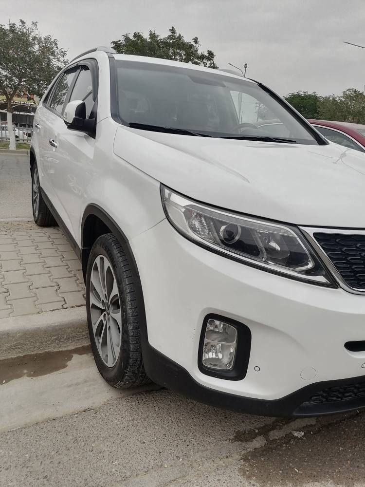 كيا سورنتو 2014 كلين بدون صبخ محرك مامفتوح سياره حلى نضيف بطاقه بنزين موجود بصمه ويل 19 ليد تحكمات استرن سبعه راكب مري شفط محرك 4دوش كير محرك بشرط سياره جديده مال بيت تخم تاير جديد مكان كركوك بشرط تحويل *********** كركوك, العراق
