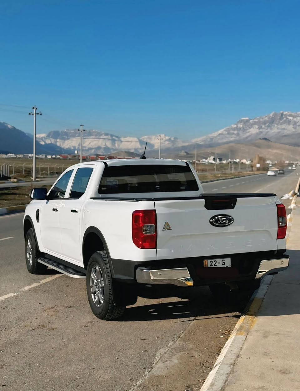 فۆرد ڕەنجەر  2023 خلیجی XLT
 سفری شەریکەی قاسد -
 ظەمانی شەریکە ماوە
تەنها 55 هەزار ڕۆشتووە 
سەيارەكە هیچی پێوە نیە (بێ تەعدیل- بێ بۆیاخ )
مواسەفات گێر ئۆتۆماتیک - برێک ئۆتۆو کارەبای
- ترافیک -گێچ ئەلکترۆنی - شاشە گەورە (تێسلا) -
 کار پلەی- ڤۆلێوۆمی سوکان -

سعر : لە کۆمێنت داوای بکە ڕاستەوخۆ بۆت دێت 🤖 

 تحدید سورعە - قوفڵی ئەکسلی دواوە-
 دەبڵ گێر واتە( گێڕی سپۆرتیشی هەیە ) 
- بەرزو نزمی لایت - زۆر مواسەفاتی تر ..
- 
ژمارەی خاوەن سەیارە 
***********
***********
