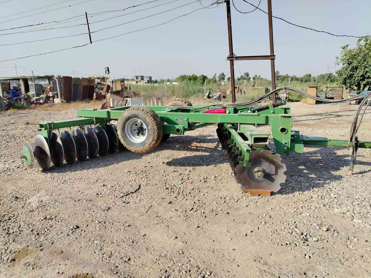 معرض الشمري دسك للبيع ناردي حجم28( بالعزيزية***********(***********
