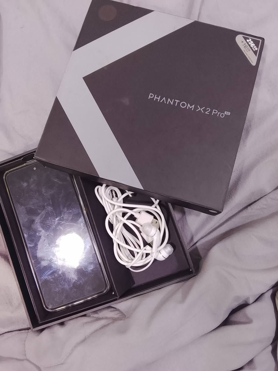 Tecno Phantom X2 Pro 5G ذاكره 256
موبايل نضيف مامفتوح غراضه كامله ويا كرتونه مالته ذاكرته 256( مراوس دراجه)


**إذا كنت صاحب هذا الإعلان وتريد حذفه لأي سبب، رجاءا أرسل رسالة إلى الدعم الفني**