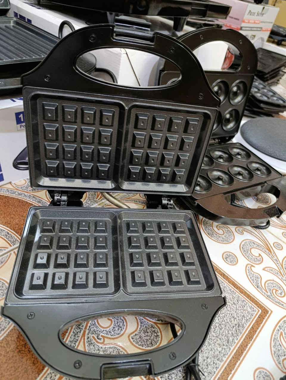 بسم الله ماشاء الله اجهزة كهربائية غير مستخدمه مواد منزلية توصيل موجود جميع محافظات  العراق ومحافظة واسط الفين دينار


**إذا كنت صاحب هذا الإعلان وتريد حذفه لأي سبب، رجاءا أرسل رسالة إلى الدعم الفني**