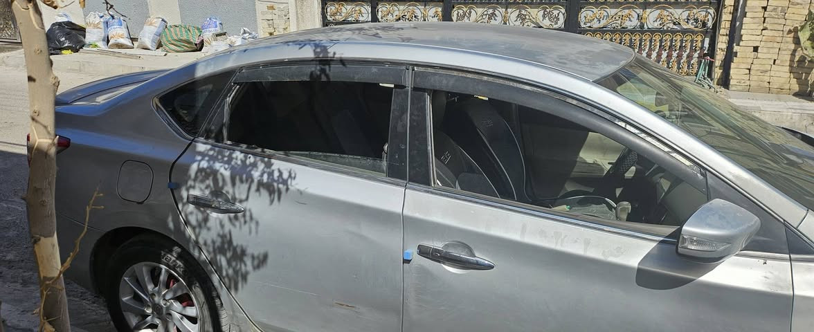 نيسان سنترا ٢٠١٨
كير محرك جيد جدا 
تخم تاير جديد 
السيارة بيهة اثر جراد 
السعر ٩٠ ورقة وبي مجال حك الجية 
التواصل مع الرقم 
وارد خليجي 
***********
***********
