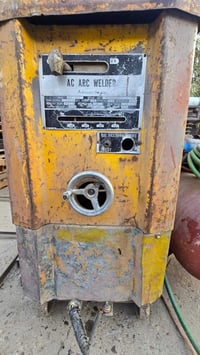 مكينه لحام يابانيه ملف فافون راسطه شغاله سنكل للبيع 07819292786