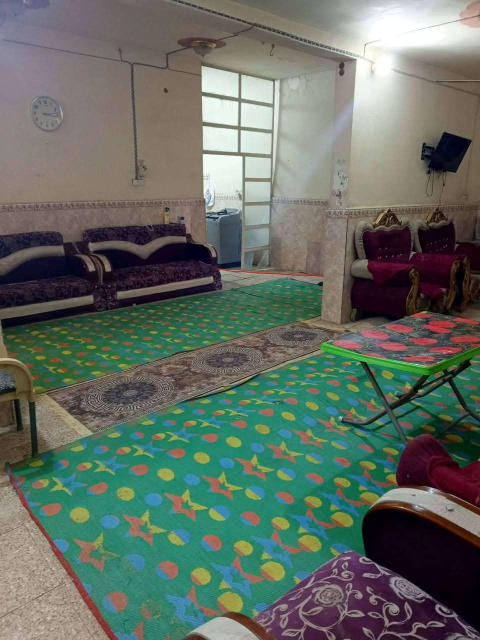 السلام عليكم
بيت للبيع زراعي المساحه 500 متر العنوان بالسده كاع بيت تومان قرب الجسر الاحمر تفاصيل البيت غرف عدد ٣ + صالتين كبار + ستقبال + مطبخ + صحيات داخليه وخارجيه + كراج + حديقه السعر المطلوب ( 35 ) مليون وبي مجال الاستفسار / *********** // ***********
