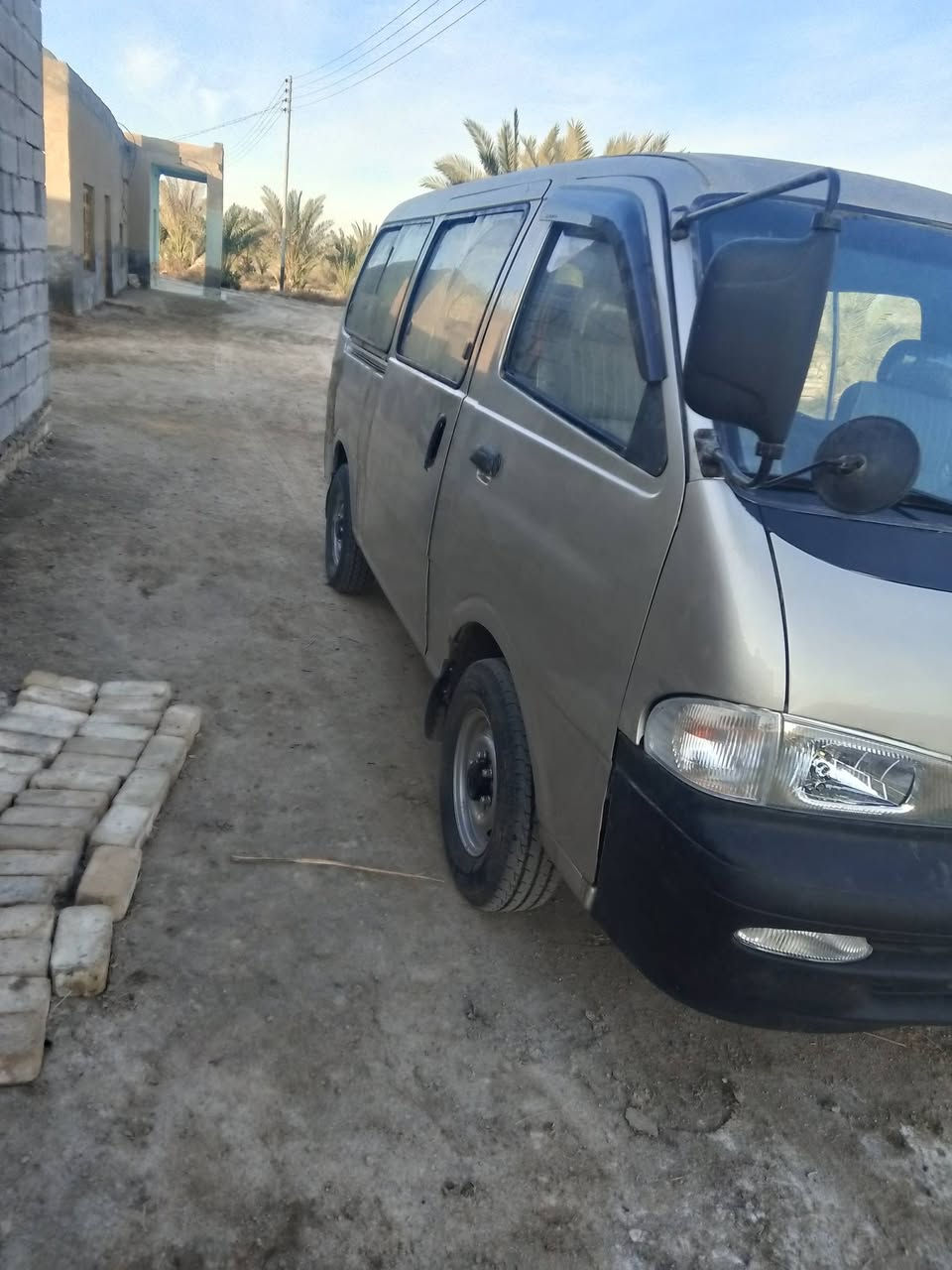 السلام عليكم
كيا بريجو موديل 2000 كير اكسل محرك كفاله 

سنويه 2030 

سعرها 65 وبيها مجال 

الاتصال ***********
مكان الناصريه البطحاء
