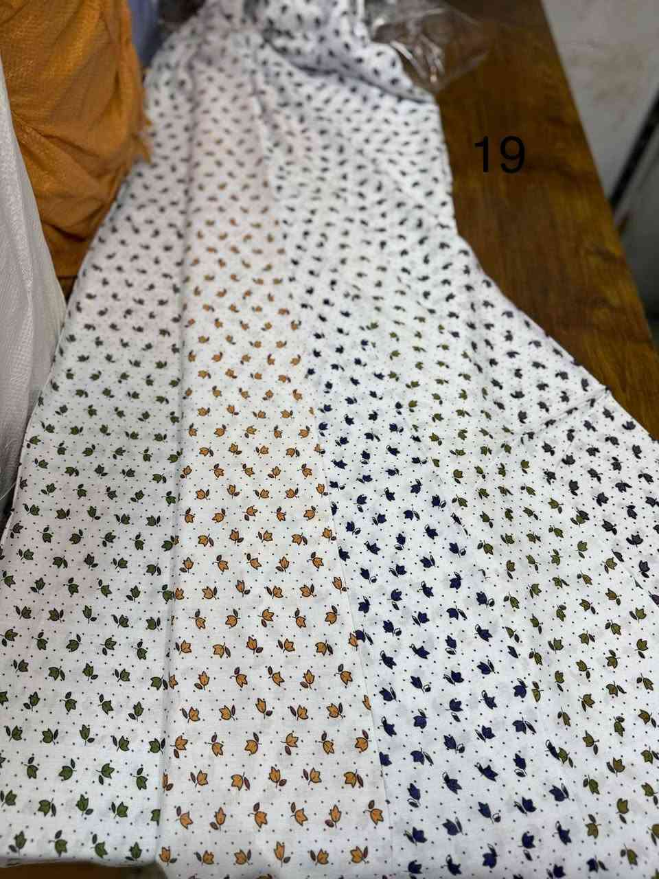 جديد لؤلؤة الغيث لتجارة الاقمشة 
كشمير صيني 
البيع جمله فقط
العنوان شورجه سوق الصفافير سوق المراديه
علي طعيمه
هاتف ***********
