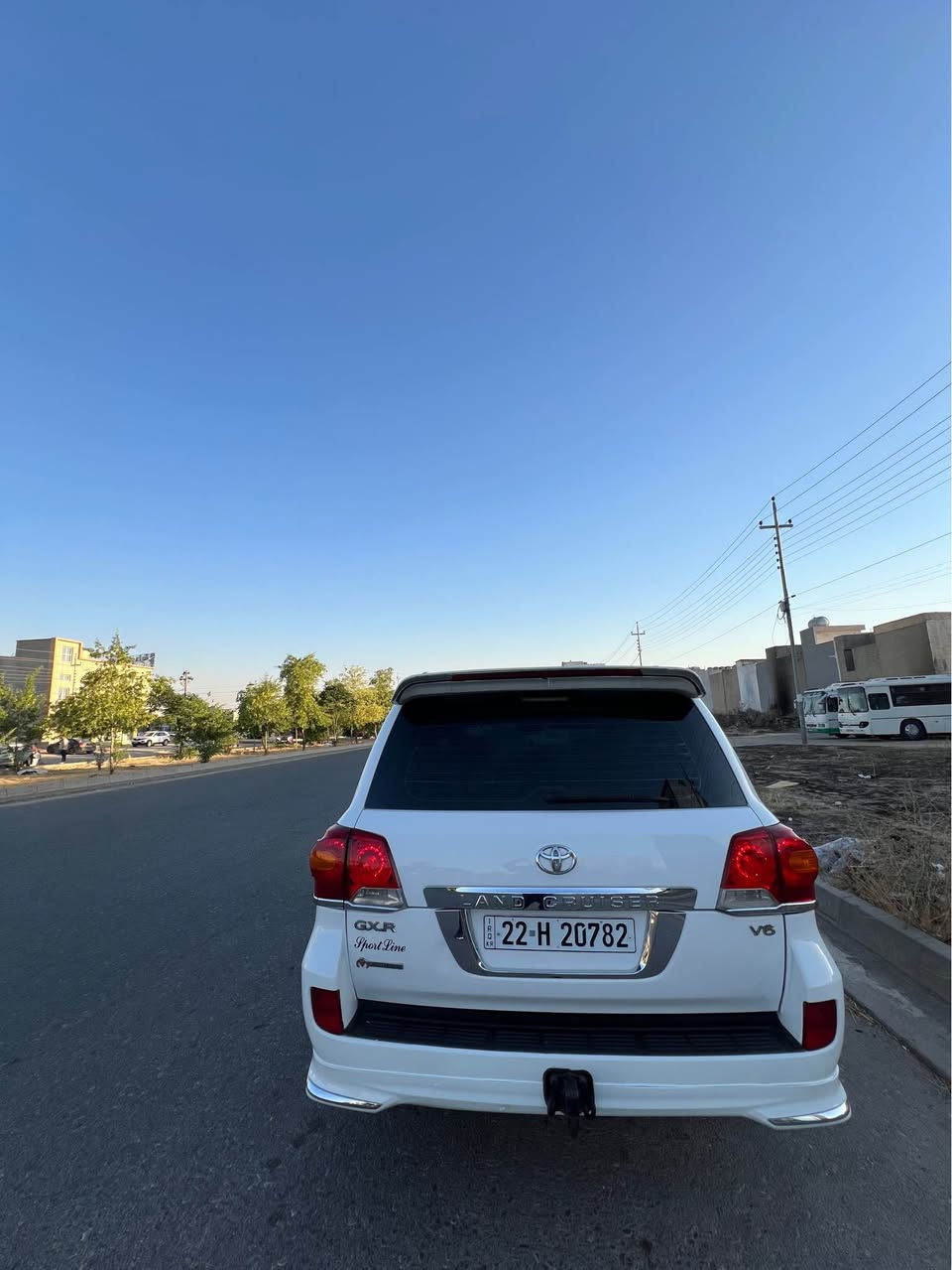 Toyota land 
 وەنەوشە مۆدێل 2008  شکلی گۆراوە بۆ 2015  فول فول مواسەفات  gxr  سلایت  بەسمە ٦ پستۆن کامێرا دەرگا بەسمە  گێرو مەکینەو ئە کسل بەشەرت    بۆیاخ ٣ پارچوە شانێکی بۆیاخە  پشتو 
پئشی کەپسە    چوار تایەی لۆکی لە ژێرە  هەمو شتیکی بەشەرت  بەناوی خۆمە سەنەوی فەحسو هەزەی تازەیە   هەمو شتێکی بەشەرت 
ژمارە موبایل  *********** أربيل, العراق

