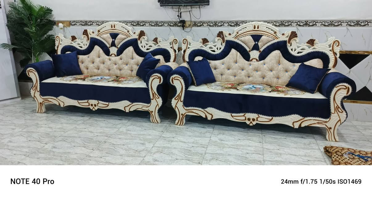 الهم صلي على محمد وال محمد 
متوفر لبيع #نقدا #واقصاط 
معمل ومعرض العنزي الاثاث 
التخم والديوان متوفر جميع الالوان والاقمشه وحسب طلب والمديل تركي مودرن 
***********
متوفر توصيل جميع محافظات العراق 
يوجد كادر للرفع القياسات
