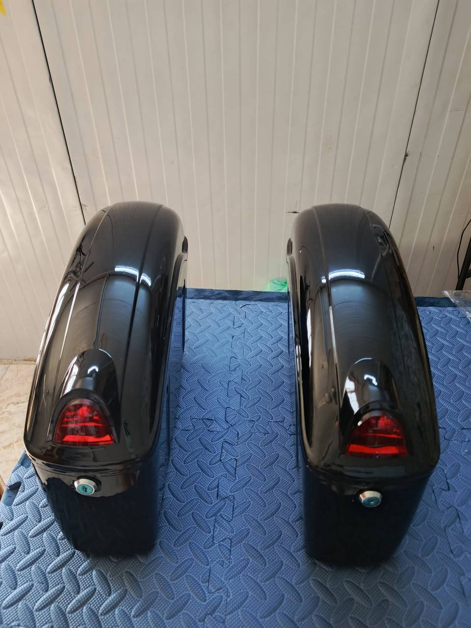 دراجة نارية العالمي السرج أكياس صناديق جانبية خزان الأمتعة غطاء واقٍ مزخرف لهاتف آيفون لكاواساكي لهوندا لياماها لسوزوكي ث/LED الضوء الخلفي مزاد


**إذا كنت صاحب هذا الإعلان وتريد حذفه لأي سبب، رجاءا أرسل رسالة إلى الدعم الفني**