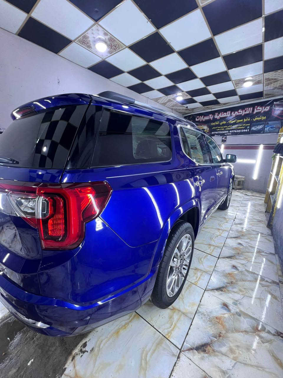 السلام عليكم اخوان الأعزاء 
عندي جمسي اكاديا للبيع رقم بصرة الدولي بأسمي موديل 2023 أصل فول 1/1 

 ((GMC ACADIA DENALI ))

مرقمه بصرة خصوصي حرة بأسمي

7 راكب ، المحرك 6 سلندر 3600 

دخول جديد السيارة حادث تقرير وكفاله  ماشية 18 الف ميل حقيقي وشرط فحص الجهاز 
   
السيارة  (المواصفات دينالي فول 1/1) 
مقاعد جلد ابيض ملكي VIP دواخل المقصورة 3 اللوان الاوف مع التطعيم الصاجي 
رادارات امامي - خلفي - جانبي  السيارة كلها رادارات
الكامرات (امامية - خلفية تحتوي نظام الرؤية 360 درجه خمس كامرات بيها حتى المرأة الداخليه الوسطية كامرة 
كشنات كهربائيه مع ذاكرة خزن ميموري
 كشن السائق هزاز/ مقاعد ( تدفئه + تبريد ) 
اربعة وضعيات  قيادة  متعددة
 تحديد مسار 
 داتا شو / شاشه دجتل للتنبيه عن الأشخاص  والسيارة 
  مقاعد خلفيه VIP تدفئه + تدفئه ستيرن
تبريد ثلاث قطع مناخي منفصل الجوانب والخلف
مراقبة النقطة العمياء 
توقف ذاتيه أمامي وخلفي 
حساس أمامي وخلفي 
 مري شفط كهربائي +رادادر+كامرة + أشاره +ترحيب+ 
هيتر
شاحن موبايل واير ليس
شاشه ابل بلي +كار بلي  
جنطه كهرباء ذكيه تفتح وتغلق عن بعد وبنظام ثلاث مستويات للارتفاع
ستيرن تحكم كهربائي فول بالكامل 
سقف  فتحتين  بانوراما
  بصمات جميع الابواب والجنطه + بصمه تشغيل عن بعد
للبيع فقط سعرها (288$) وبيها مجال قليل 

الضرر :  تقرير مياه امطار فاتحه عينه من أمريكا وبيها الفحص والسونار مالت بدي كار مابيه 

 مكان السيارة البصرة شط العرب 

☎️ الاستفسار الاتصال على رقم  : ***********
بي  واتساب البصرة, العراق
