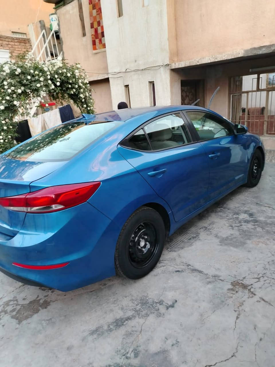النترا2018 امريكي مكينة 2000
النترا 2018 ليبل واحد 
امريكي مكينة 2000
نص مواصفات 
تخم تاير ويل جدد
حدادية جديده 
ماشية80الف ممشتغلة تكسي
سيارة ممتعوبة 
كير ومكينة بلاد مملعوب بيهن 
سيارة جاهزة ونظيفة 
رقم بغداد دولي جديد  بأسمي شخصيا 
بيه صبغ فقط السونار مرفق ويه الصور
مكاني السيارة بغداد الدورة 
السعر 115وبيه مجال
للأستفسار واتساب او اتصال ***********
