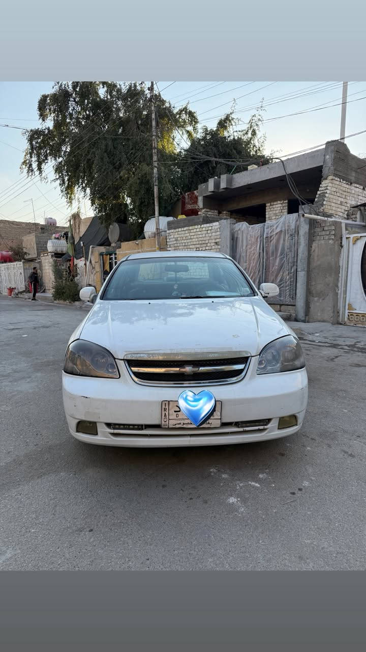 سلام عليكم اوبترا 2010 سياره بلاديه كله بس بيه صبغ بجاملاغات الاماميه فقط ً سياره كير مكينه حداديه كله خير من الله سعر 75 وبيه مجال ***********
