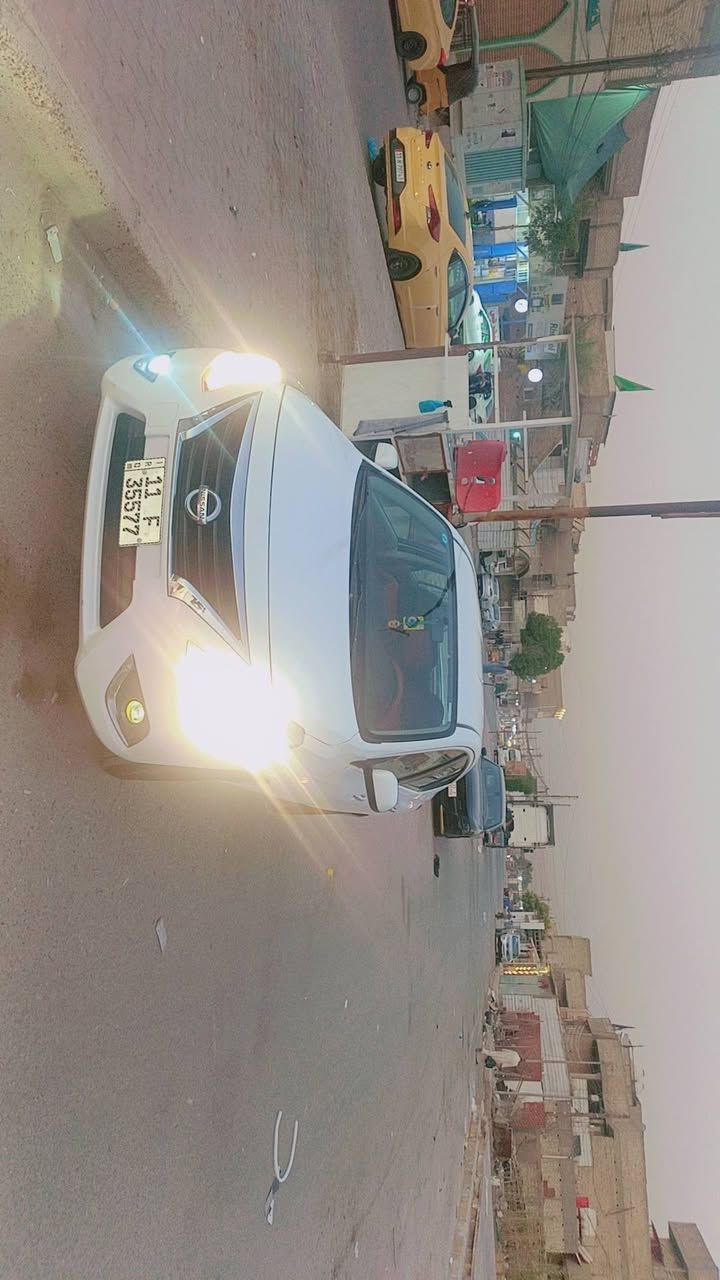 السلام عليكم للبيع نيسان سني هندي 2019 رقم بغداد دولي سنويه نهايه ال29 تحويل ثاني يوم سياره خير من الله مكينه كير صدر تبريد كله مكفول بيها  جامغلات مبدلات اصلي الشارع مامشيه اخت الجديده وكاله 98بيها مجال للاستفسار اكثر *********** بطاني الأمين الثانيه

