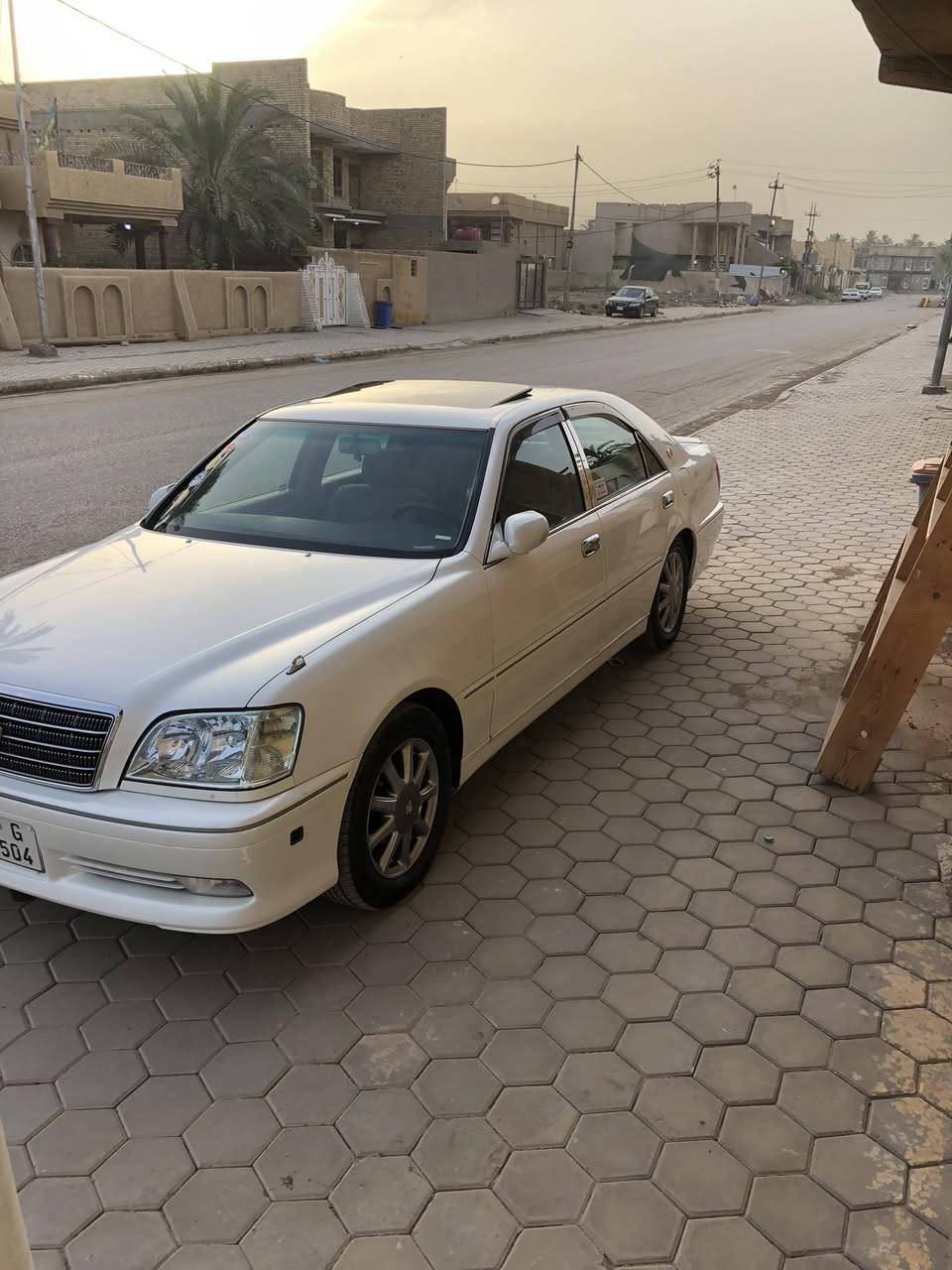 السلام عليكم ..  كراون  (  ملكه.  ) للبيع
سليمانيه الدولي  وبسمي تحويل ثاني يوم

 
تحوير نجف ال دشبول عارف العيساوي 

مكينه. ديفور الكبير 

شاصي  75

كير مكينه حداديه كله بلاد

   كفاله عامه /وفول مواصفات

سياره جديده كلش وجاهزه  

✅  ♕  المواصفات ♕

✅       : 4دكم   :

✅   كرستال اصل

✅  كشنات  كهربائي

✅  مري شفط بلاد  

✅  تحكم  خلفي كامل بلصوت  

✅   دمام خلفي  

✅ غرفة بيجي  

✅ ويل نجمه اصلي 

✅ ستيران كهربائي 

✅ برده خلفيه 

✅ قواعد ارقام أصلي

✅ كامره امامي وخلفي ثلاجه
✅ ثلاجه 
✅لايتات كرستال

✅ بك لايت كرستال 

✅منضومه زنون عالي وناصي 

السعر خاص

 

العنوان : ذي قار

ل اتصال ***********
