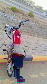 موتو • موديل ٢٠٢٣ • ورق أصولي