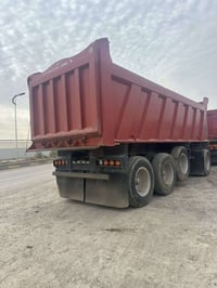 للبيع مقطورة مكفوله كفالة عامة السعر 210 وبيها مجال قليل لاستفسار على ...