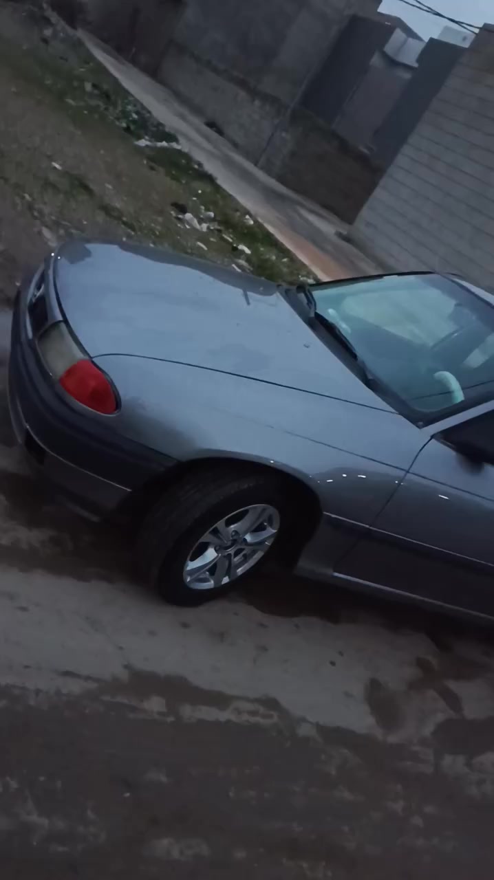 #السلام_عليكم 
#استرا_93_حجم_16_ستيرن_بور_سقف_سلايت
سنويه 31 تنتهي 
هزه جديده 
كوبون بانزين (ورقي) 
#رقم_نينوى_مسطره 
انا الشرعي تحويله كامل يكلف تقريبا 120 الف 
صبغ عام جماليه  وبيها تلقيطات معجون
غرفتها جديده 
#س_ع_ر_48_وبيها_مجال 
شراي خابر 
مكاني موصل ايسر 
***********
